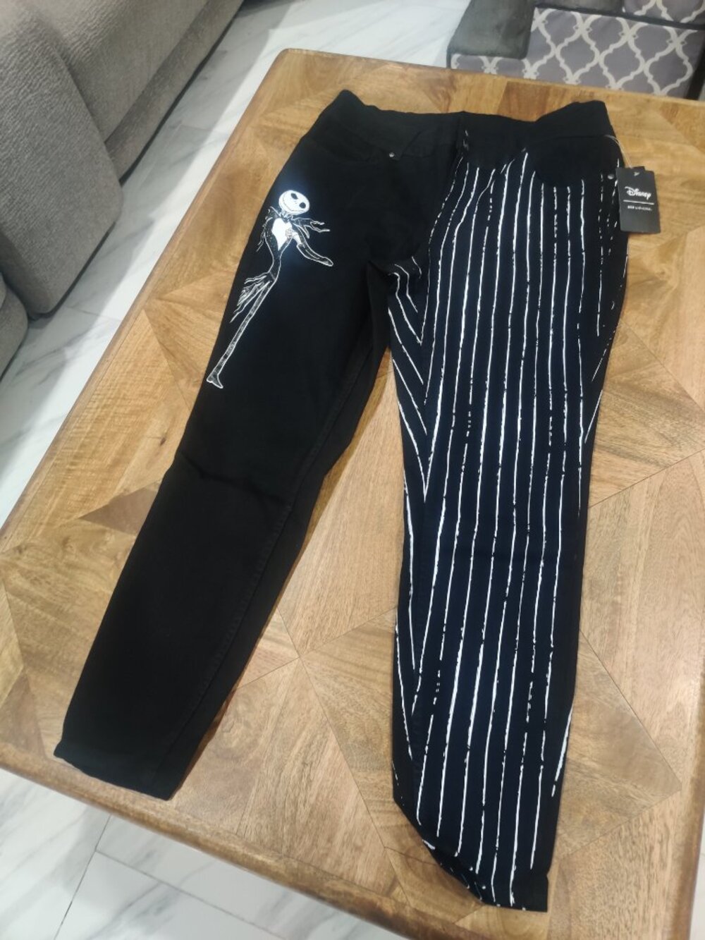 Her Universe Nightmare Before Christmas pants size 18 New